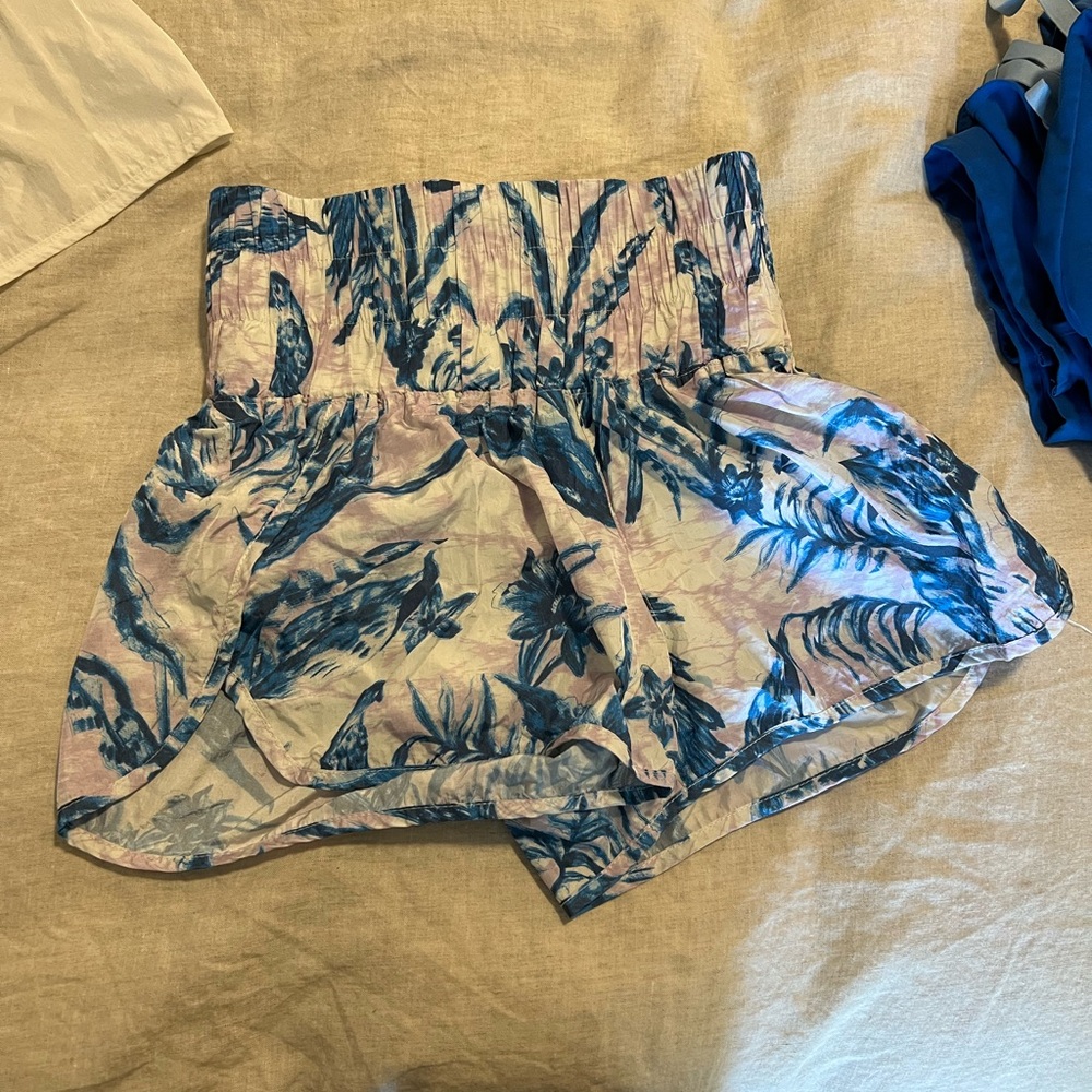 Free people pattern shorts size small